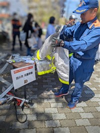 防火衣　試着体験